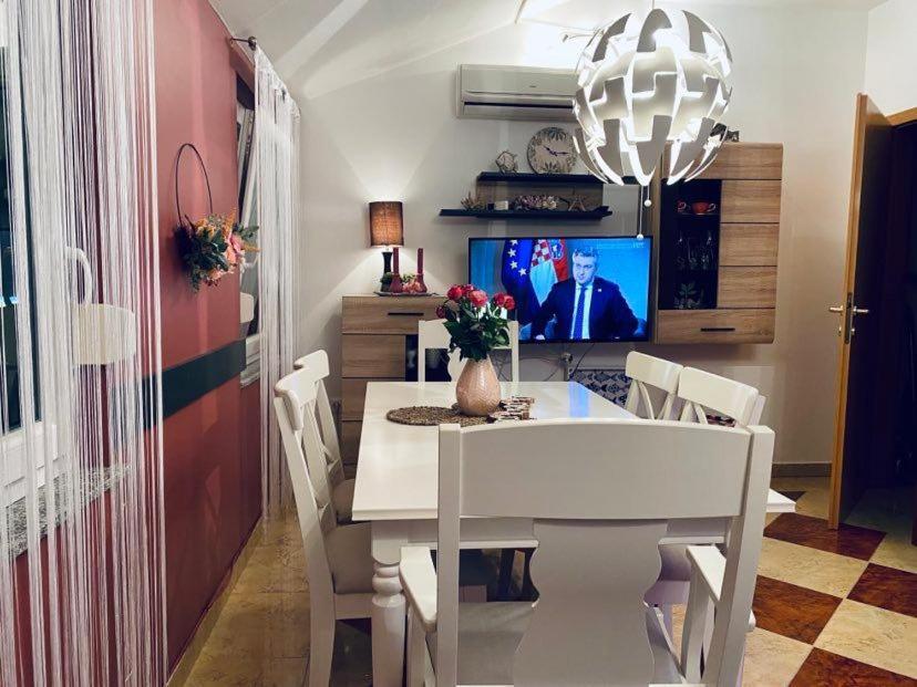 Apartman Silvija Crikvenica Eksteriør billede